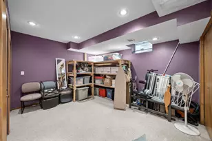 240 Cottonwood Dr, Vadnais Heights, MN 55127 - Photo 57