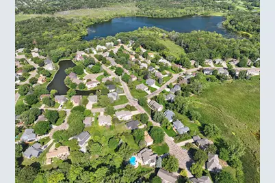 240 Cottonwood Drive, Vadnais Heights, MN 55127 - Photo 83