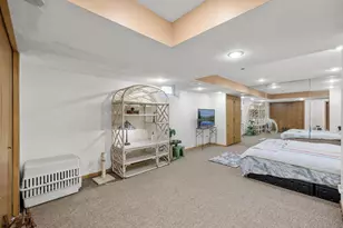 240 Cottonwood Dr, Vadnais Heights, MN 55127 - Photo 55