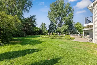 240 Cottonwood Drive, Vadnais Heights, MN 55127 - Photo 61