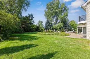 240 Cottonwood Dr, Vadnais Heights, MN 55127 - Photo 61