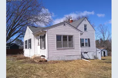 905 Golf Avenue SW, Pine City, MN 55063 - Photo 3