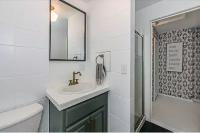 154 E Buffalo Street, Duluth, MN 55811 - Photo 19