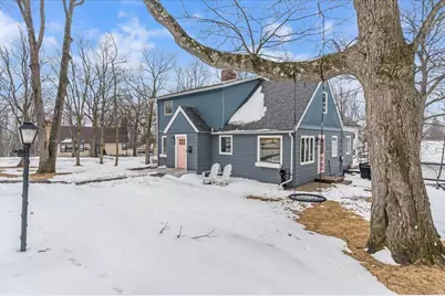 154 E Buffalo Street, Duluth, MN 55811 - Photo 3