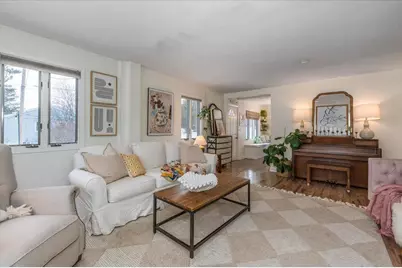 154 E Buffalo Street, Duluth, MN 55811 - Photo 9