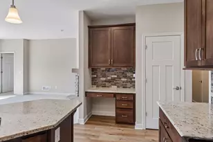 1055 Roselyn Dr, Victoria, MN 55386 - Photo 7
