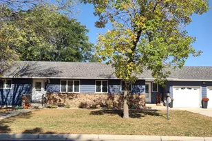 643 W Hall Ave, Buffalo Lake, MN 55314 - Photo 1