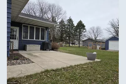 643 W Hall Avenue, Buffalo Lake, MN 55314 - Photo 29