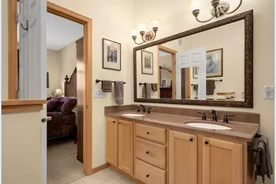 7988 Autumn Ridge Way, Chanhassen, MN 55317 - Photo 21