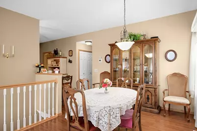 7988 Autumn Ridge Way, Chanhassen, MN 55317 - Photo 9