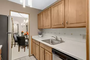 179 Little Canada Rd E, Little Canada, MN 55117 - Photo 9