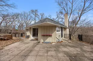 1340 Alpine Pass, Golden Valley, MN 55416 - Photo 3