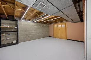 1340 Alpine Pass, Golden Valley, MN 55416 - Photo 47