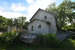 581 2nd Ave E, Zumbrota, MN 55992 - Photo 3