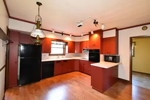 581 2nd Ave E, Zumbrota, MN 55992 - Photo 5