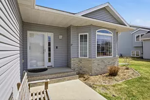 3336 Monroe Street S, Fargo, ND 58104 - Photo 3