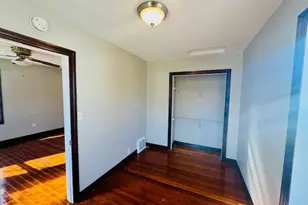 316 Lawrence St, Marshall, MN 56258 - Photo 7