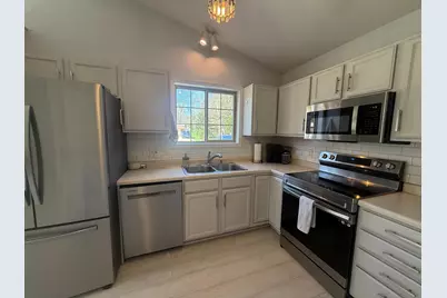 3818 Strathmore Lane SE, Rochester, MN 55904 - Photo 15