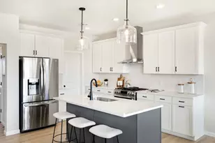 10924 Lower 37th St Ct N, Lake Elmo, MN 55042 - Photo 11