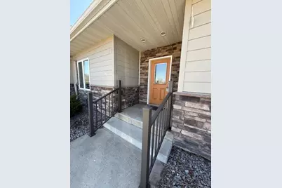 906 Sunrise Boulevard, Redwood Falls, MN 56283 - Photo 13