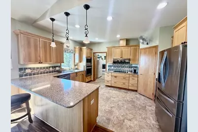 906 Sunrise Boulevard, Redwood Falls, MN 56283 - Photo 23