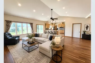 906 Sunrise Boulevard, Redwood Falls, MN 56283 - Photo 19
