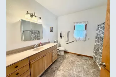 906 Sunrise Boulevard, Redwood Falls, MN 56283 - Photo 33