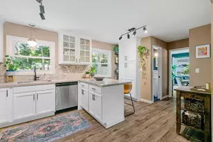 1620 Winnetka Ave N, Golden Valley, MN 55427 - Photo 3