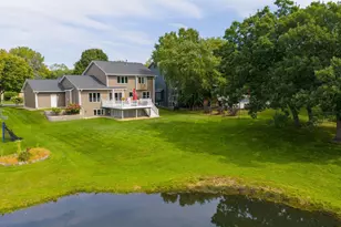 592 Vicki Ln, Shoreview, MN 55126 - Photo 41