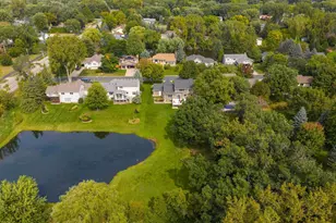 592 Vicki Ln, Shoreview, MN 55126 - Photo 7