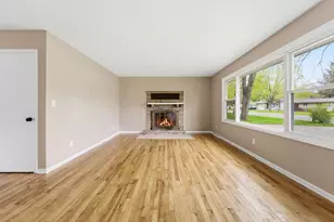 900 Green St, Hudson, WI 54016 - Photo 3