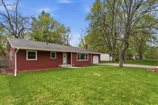 900 Green St, Hudson, WI 54016 - Photo 1