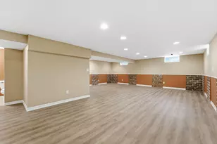 900 Green St, Hudson, WI 54016 - Photo 29