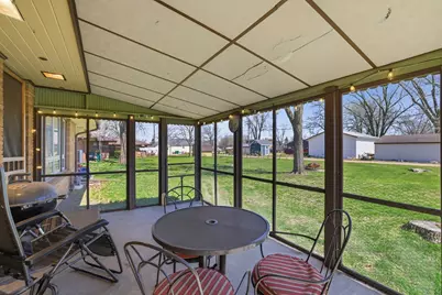 115 S Walnut Street, Belle Plaine, MN 56011 - Photo 21