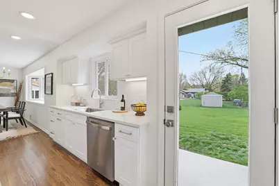 3009 W 100th Street, Bloomington, MN 55431 - Photo 17