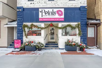 121 S Broadway, Pelican Rapids, MN 56572 - Photo 3