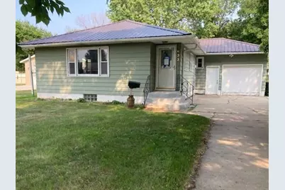 633 Stearns Avenue, Paynesville, MN 56362 - Photo 1