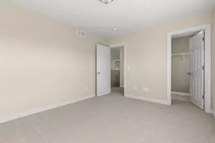 9704 Emerson Ct, Eden Prairie, MN 55347 - Photo 33