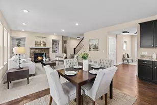 9704 Emerson Ct, Eden Prairie, MN 55347 - Photo 9