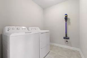 9704 Emerson Ct, Eden Prairie, MN 55347 - Photo 35
