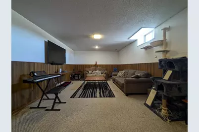 411 6th Avenue SW, Perham, MN 56573 - Photo 23