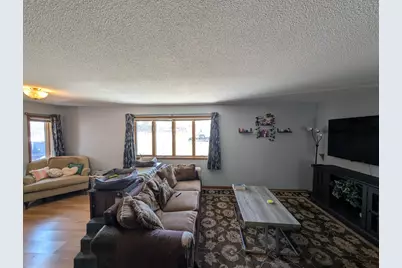 411 6th Avenue SW, Perham, MN 56573 - Photo 9