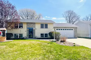 218 5th Ave NW, Byron, MN 55920 - Photo 3
