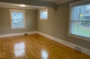 1189 Hawthorne Ave E, Saint Paul, MN 55106 - Photo 3