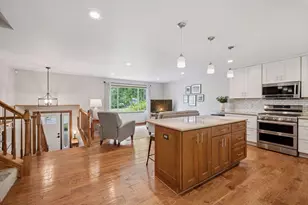 9772 Ives Ln N, Maple Grove, MN 55369 - Photo 5