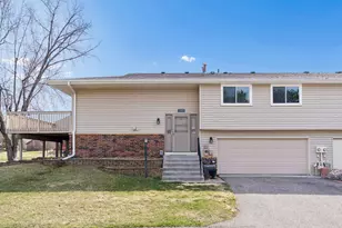 11935 71st Pl N, Maple Grove, MN 55369 - Photo 1