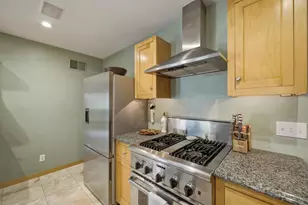 5434 Vincent Ave S, Minneapolis, MN 55410 - Photo 9