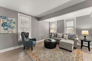 303 Cesar Chavez St, Saint Paul, MN 55107 - Photo 11