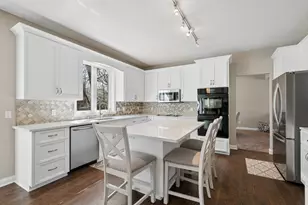 4778 Slater Rd, Eagan, MN 55122 - Photo 9