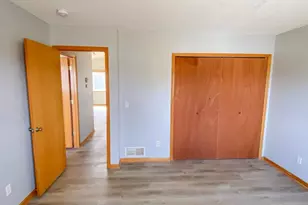 218 Crystal Ln, Montrose, MN 55363 - Photo 13